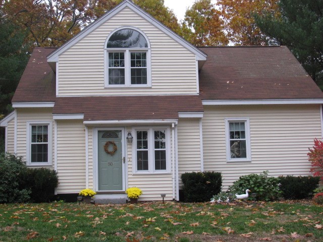 50 Wadleigh Point Road Kingston, NH 03848 - Photo 1 of 24 Gallery Image 1