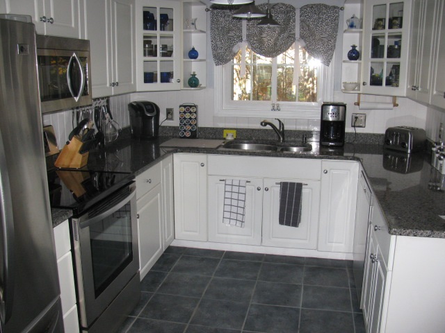 50 Wadleigh Point Road Kingston, NH 03848 - Photo 3 of 24 Gallery Image 3