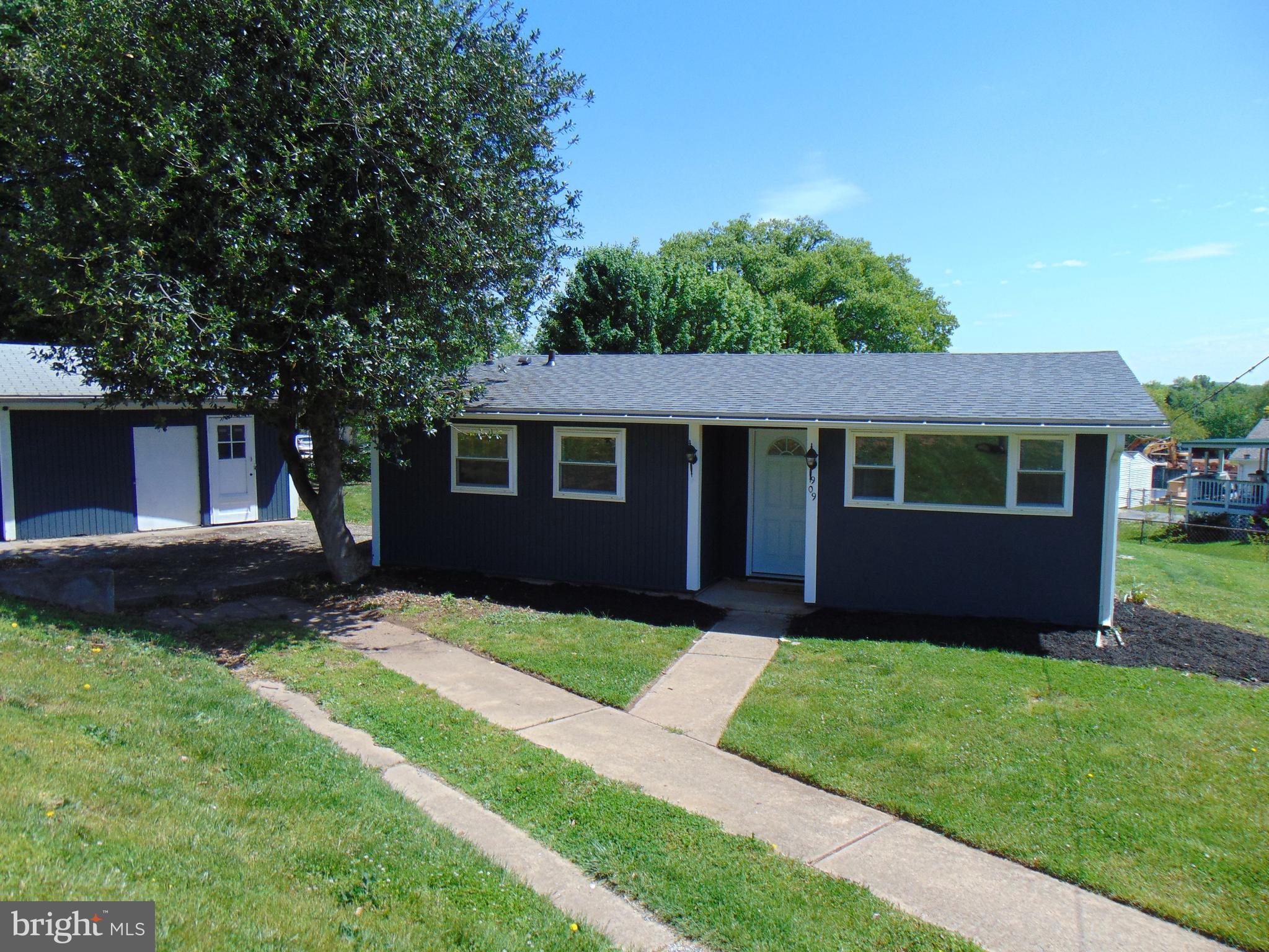 909 Oak Street Frederick, MD 21703 - Photo 26 of 34