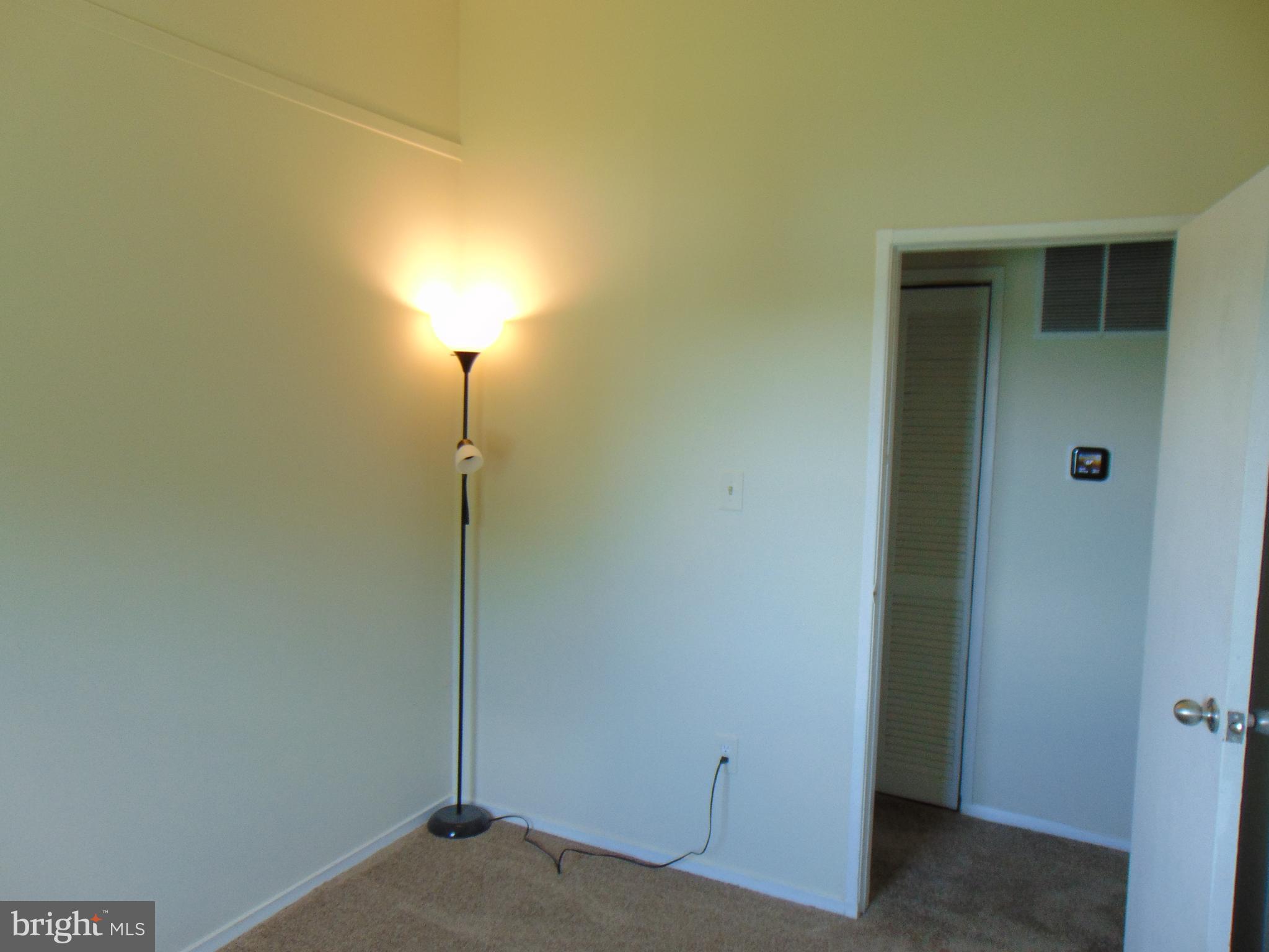 909 Oak Street Frederick, MD 21703 - Photo 9 of 34 BR 2