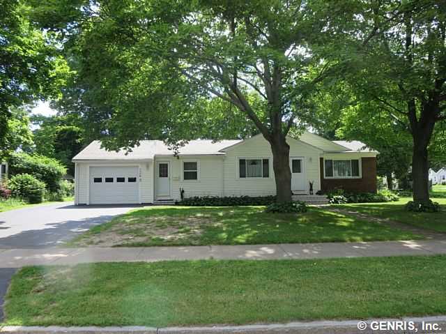 1136 Winton Road North Irondequoit, NY 14609 - Photo 1 of 1 Exterior Front