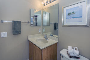 3012 Laurel Ridge Circle Riviera Beach, FL 33404 - Photo 19 of 35 19