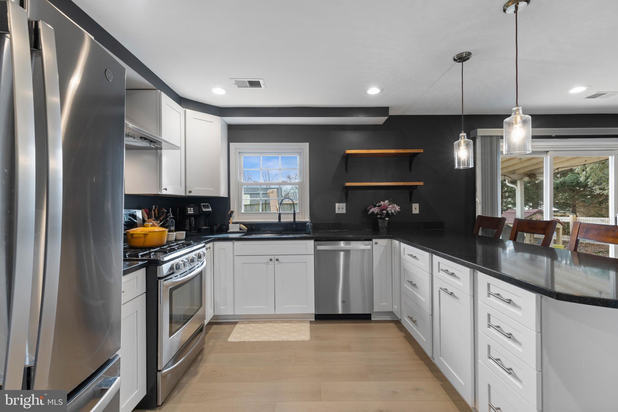 7945 Tower Court Road Severn, MD 21144 - Photo 8 of 26 Gallery Image 8