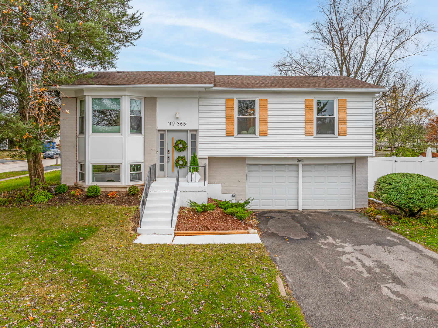 365 North Pinecrest Road Bolingbrook, IL 60440 - Photo 3 of 43