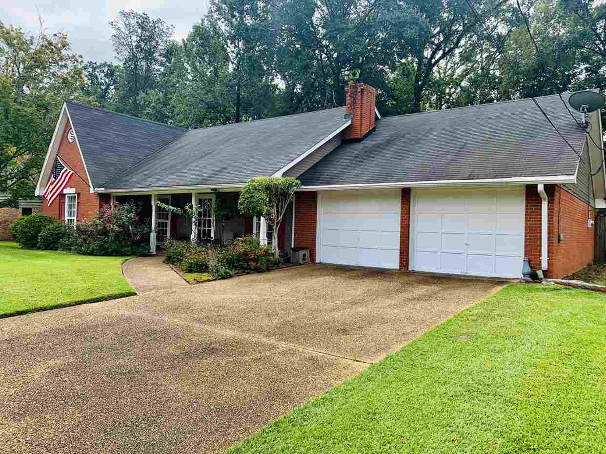 1619 Springridge Drive Jackson, MS 39211 - Photo 4 of 32 Photo 4