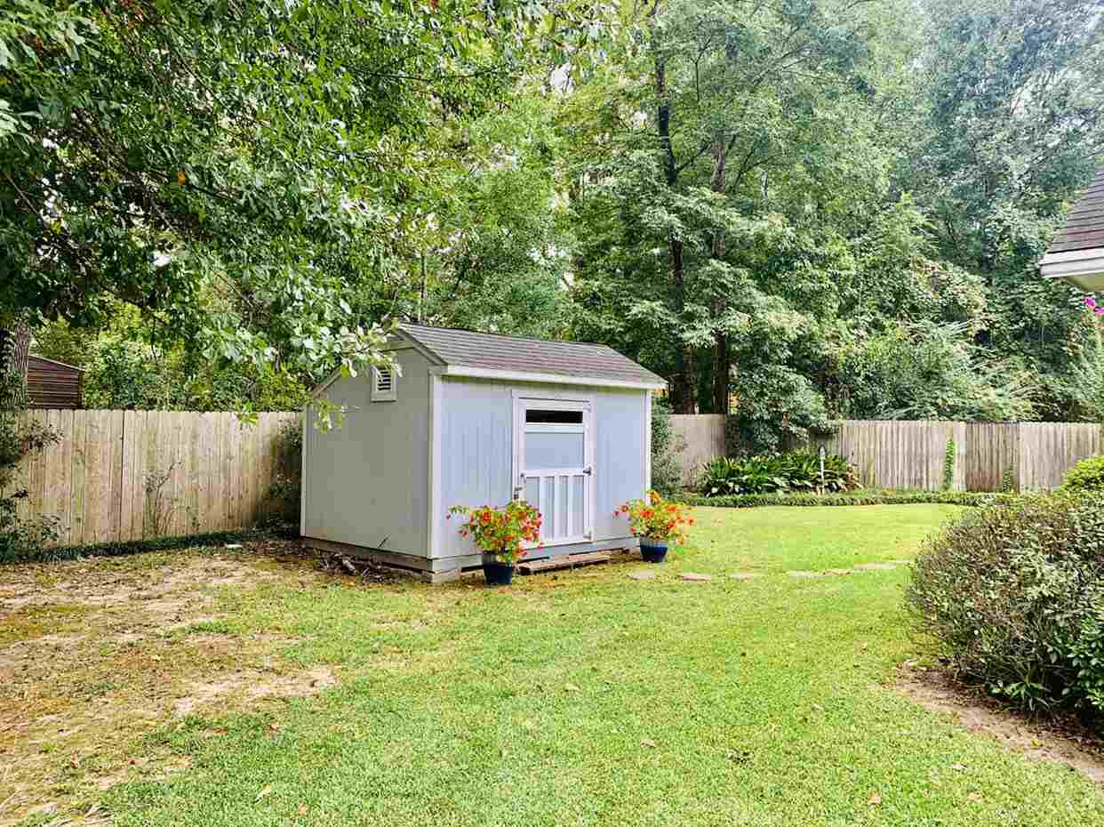 1619 Springridge Drive Jackson, MS 39211 - Photo 9 of 32 Photo 9