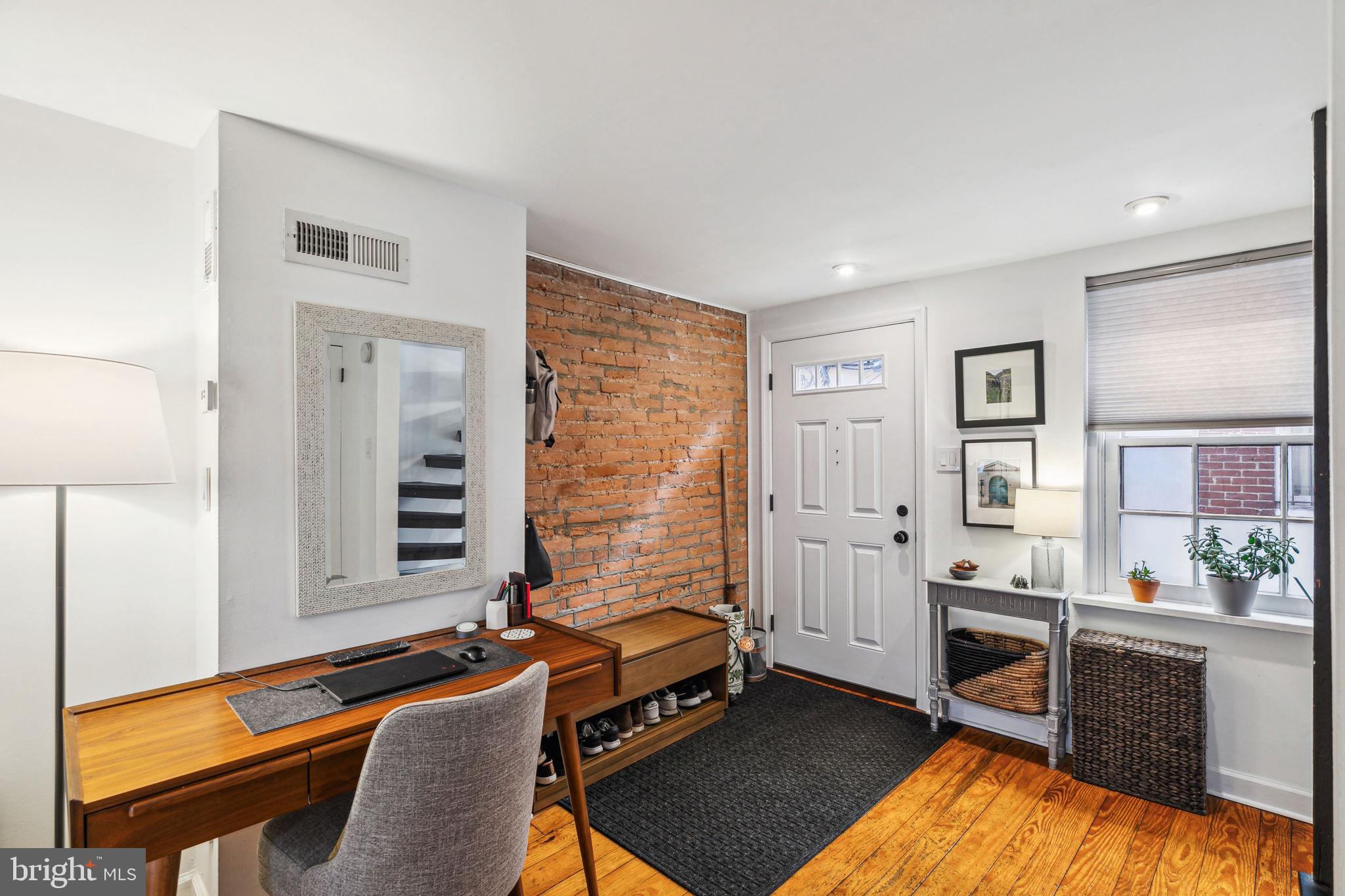 908 Waverly Street Philadelphia, PA 19147 - Photo 11 of 37