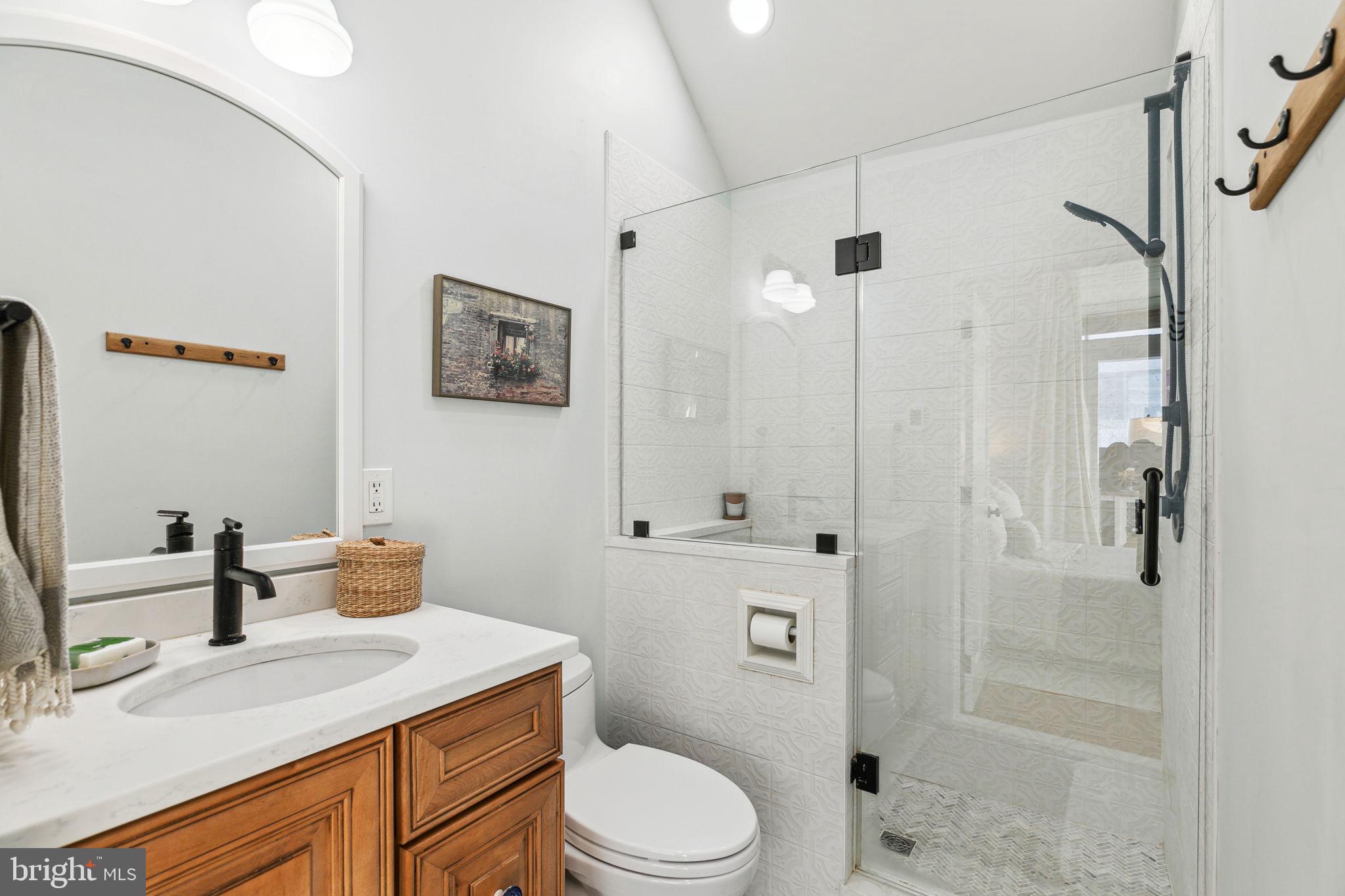 908 Waverly Street Philadelphia, PA 19147 - Photo 35 of 37