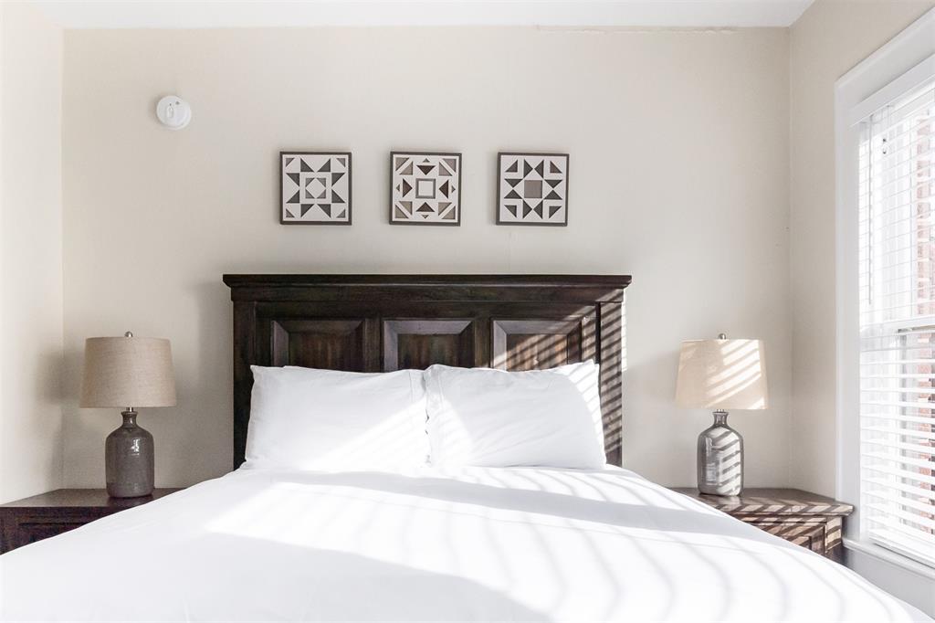 1007 North Madison Avenue, Unit 7 Dallas, TX 75208 - Photo 14 of 33