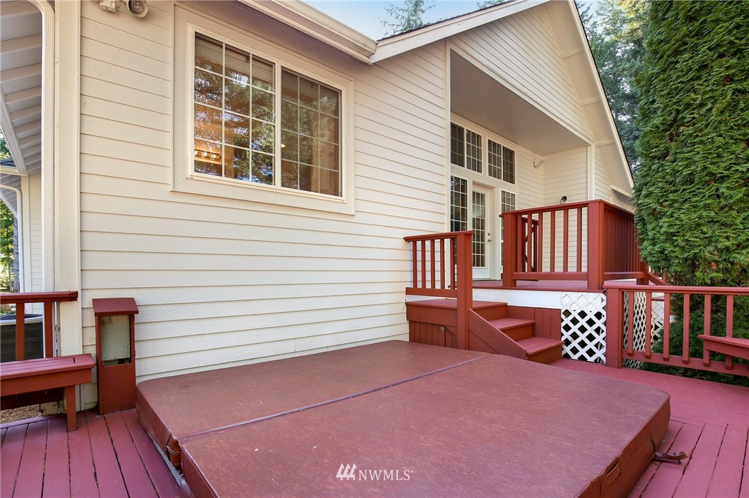806 Overhulse Road Northwest Olympia, WA 98502 - Photo 23 of 25 Gallery Image 23