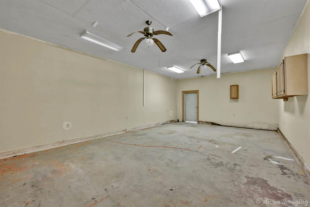8344 Odom Road Greenwood, LA 71033 - Photo 39 of 39 Empty room with ceiling fan