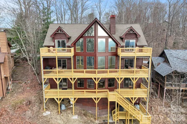 $1,249,000 | 277 Kestrel Court, Sapphire, NC 28774