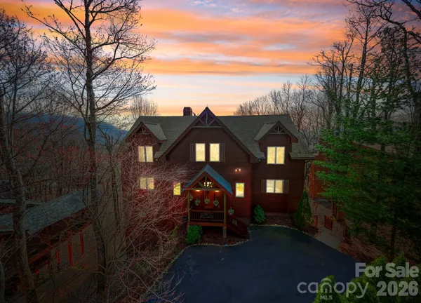 $1,249,000 | 277 Kestrel Court, Sapphire, NC 28774