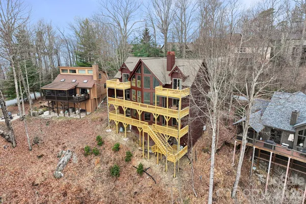 $1,249,000 | 277 Kestrel Court, Sapphire, NC 28774