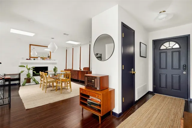 $3,000 | 705 Battle Bend Boulevard, Austin, TX 78745