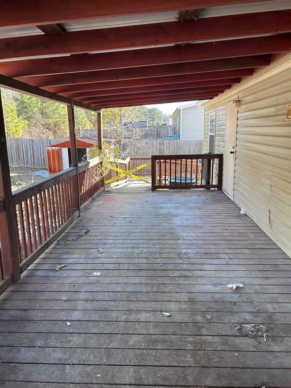 329 Canvas Back Drive Princeton, LA 71067 - Photo 3 of 20 Rear Deck