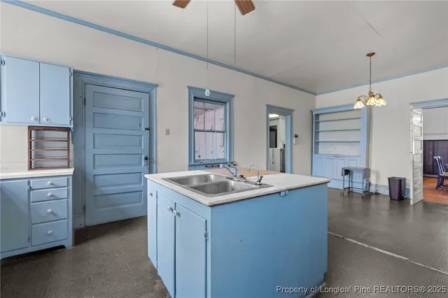 $399,999 | 205 North Vance Street, Red Springs, NC 28377