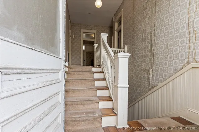 $399,999 | 205 North Vance Street, Red Springs, NC 28377