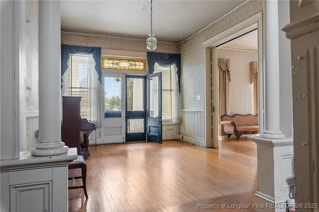 $399,999 | 205 North Vance Street, Red Springs, NC 28377