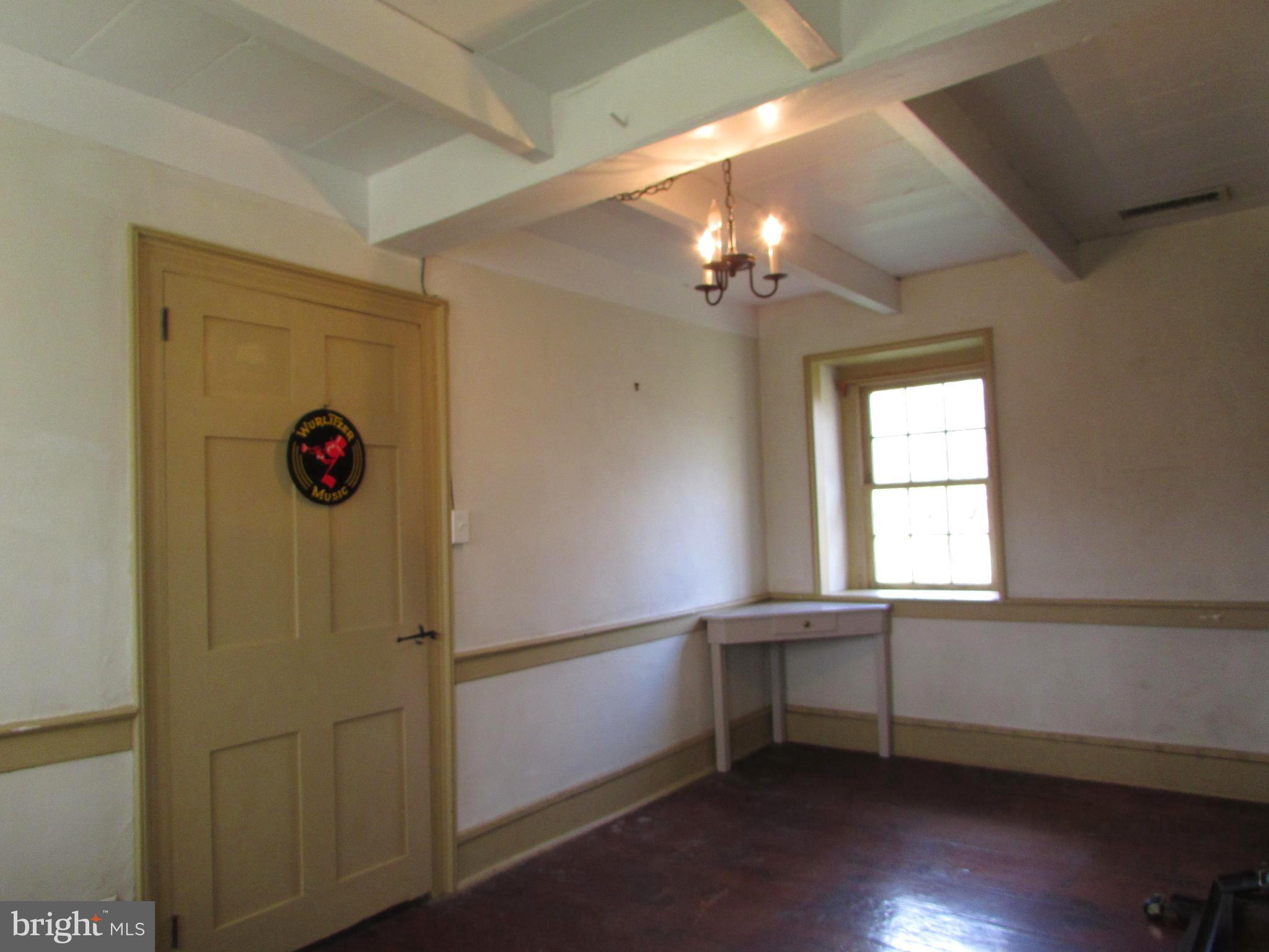 360 Loder Road Reading, PA 19606 - Photo 19 of 42 Bedroom Farmhouse