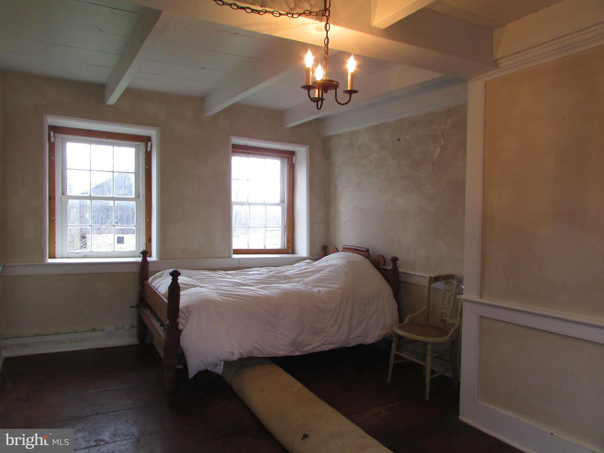360 Loder Road Reading, PA 19606 - Photo 20 of 42 Bedroom Farmhouse