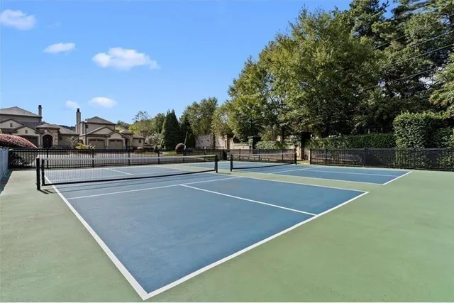 a view of a tennis court