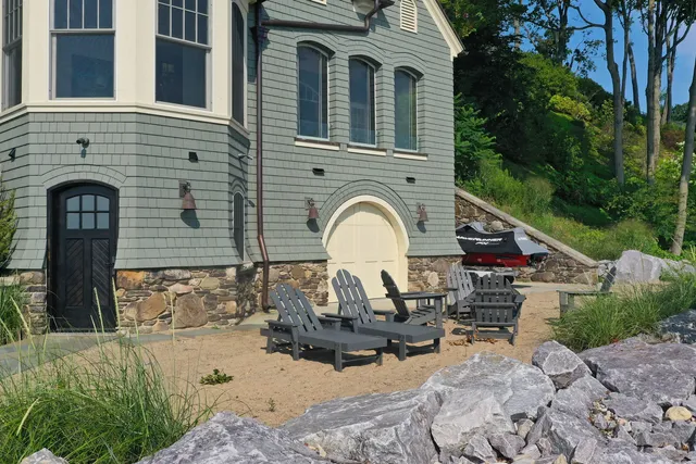 $9,600,000 | 347 Bluffs Edge Drive, Lake Forest, IL 60045