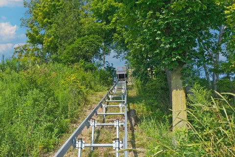 $9,600,000 | 347 Bluffs Edge Drive, Lake Forest, IL 60045