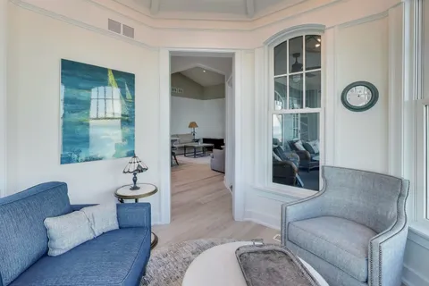 $9,600,000 | 347 Bluffs Edge Drive, Lake Forest, IL 60045