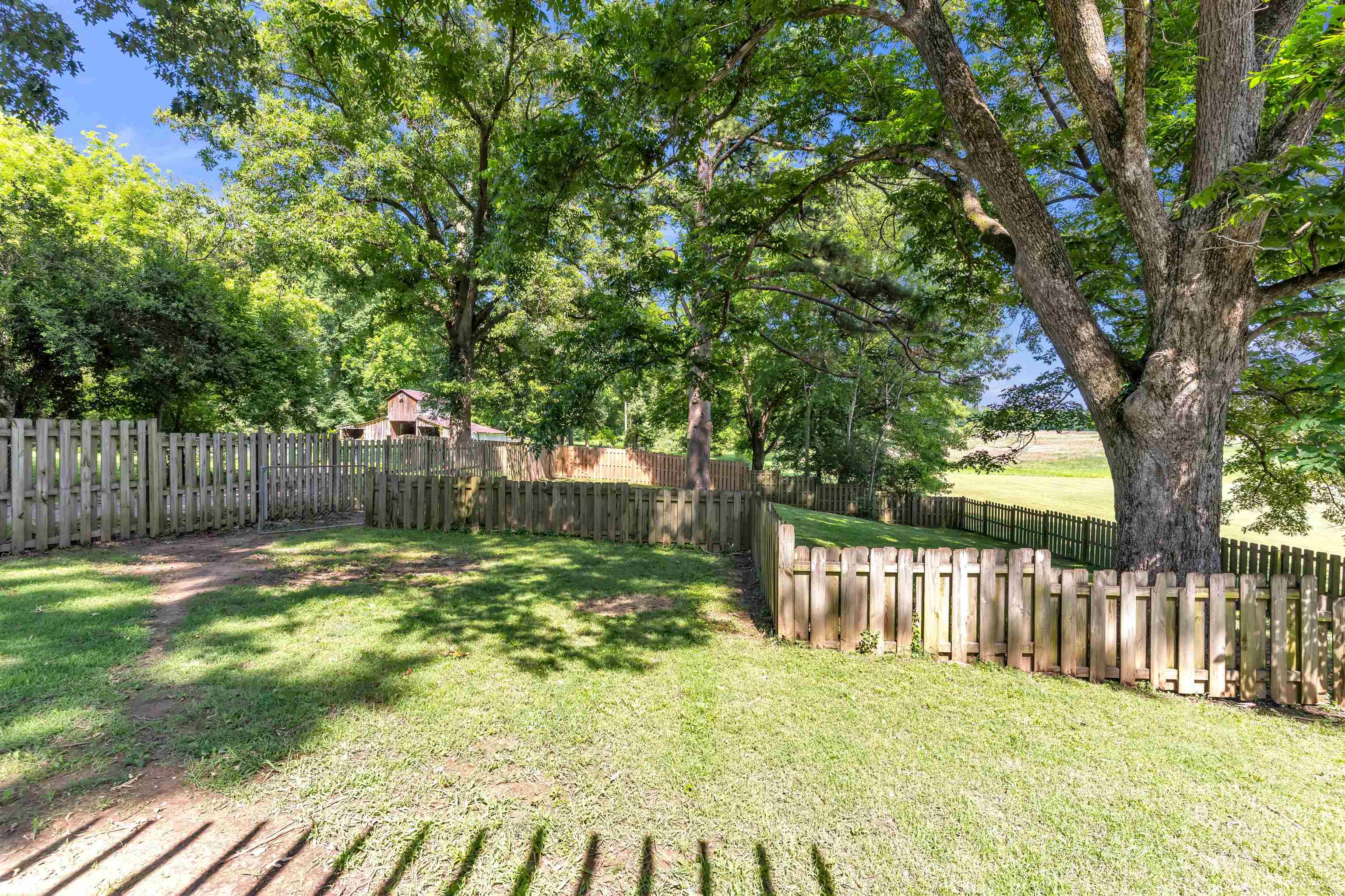 6270 Amherst Road Millington, TN 38053 - Photo 29 of 34