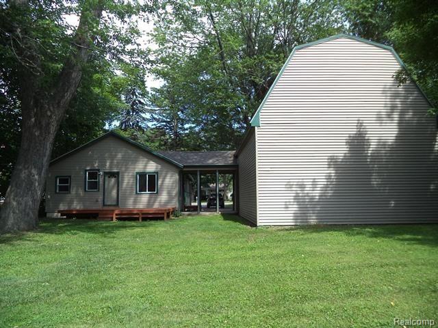 18883 Inkster Road Livonia, MI 48152 - Photo 2 of 35 inkster (28).jpg