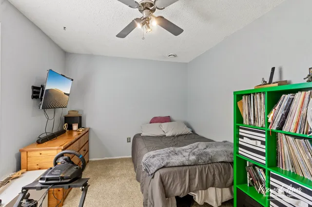 $259,900 | 104 West Cottage Street, Sheldon, IL 60966