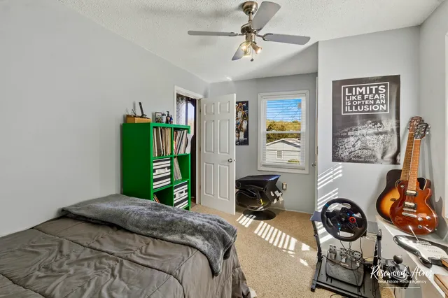 $259,900 | 104 West Cottage Street, Sheldon, IL 60966