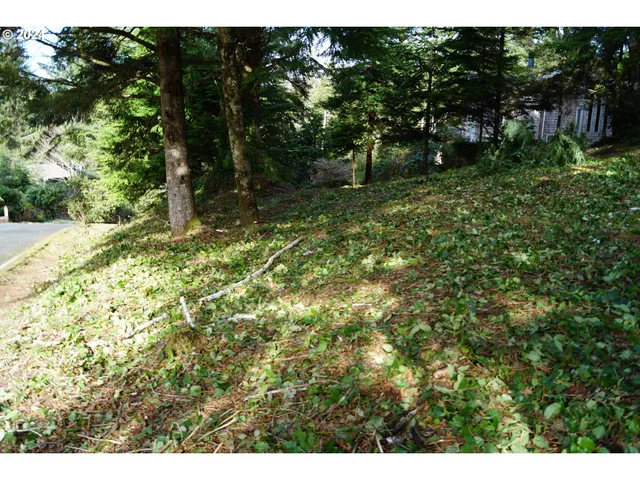 $140,000 | 539 Fairway Drive, Gleneden Beach, OR 97388