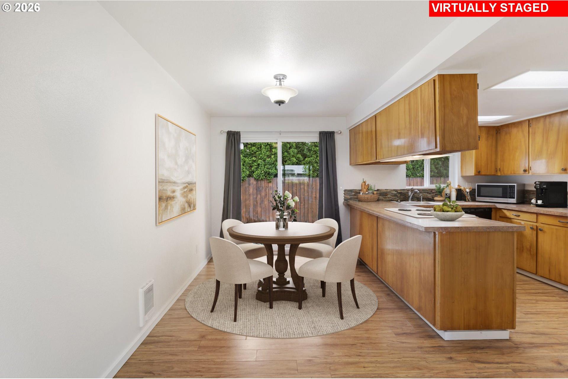 1602 Deborah Road, Unit C Newberg, OR 97132 - Photo 6 of 28 Gallery Image 6
