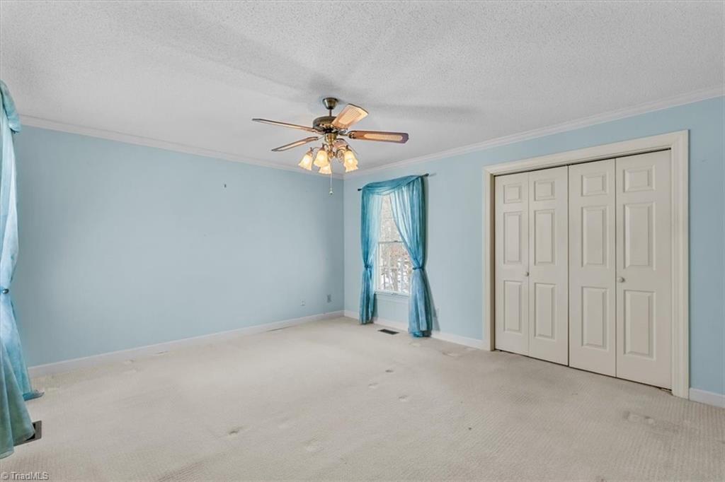 1616 Heathcliff Road High Point, NC 27262 - Photo 32 of 50