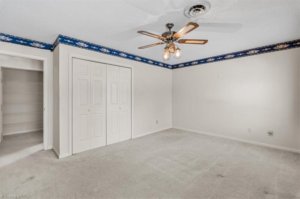 1616 Heathcliff Road High Point, NC 27262 - Photo 36 of 50