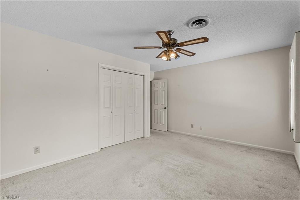 1616 Heathcliff Road High Point, NC 27262 - Photo 43 of 50