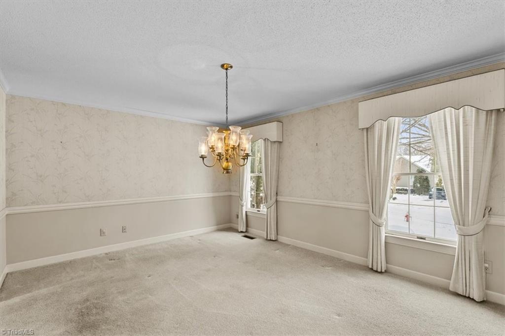 1616 Heathcliff Road High Point, NC 27262 - Photo 5 of 50