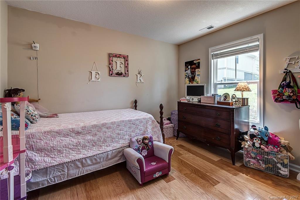 48 Valley View Road Asheville, NC 28803 - Photo 12 of 24 Gallery Image 12
