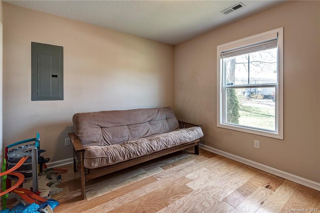 48 Valley View Road Asheville, NC 28803 - Photo 16 of 24 Gallery Image 16