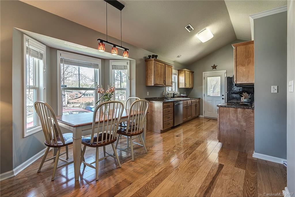 48 Valley View Road Asheville, NC 28803 - Photo 4 of 24 Gallery Image 4