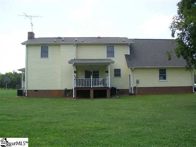 480 Bill Pearson Road Woodruff, SC 29388 - Photo 5 of 23