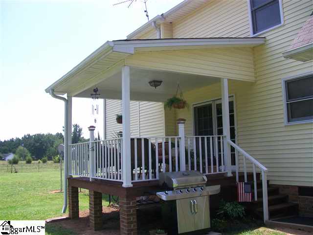 480 Bill Pearson Road Woodruff, SC 29388 - Photo 6 of 23