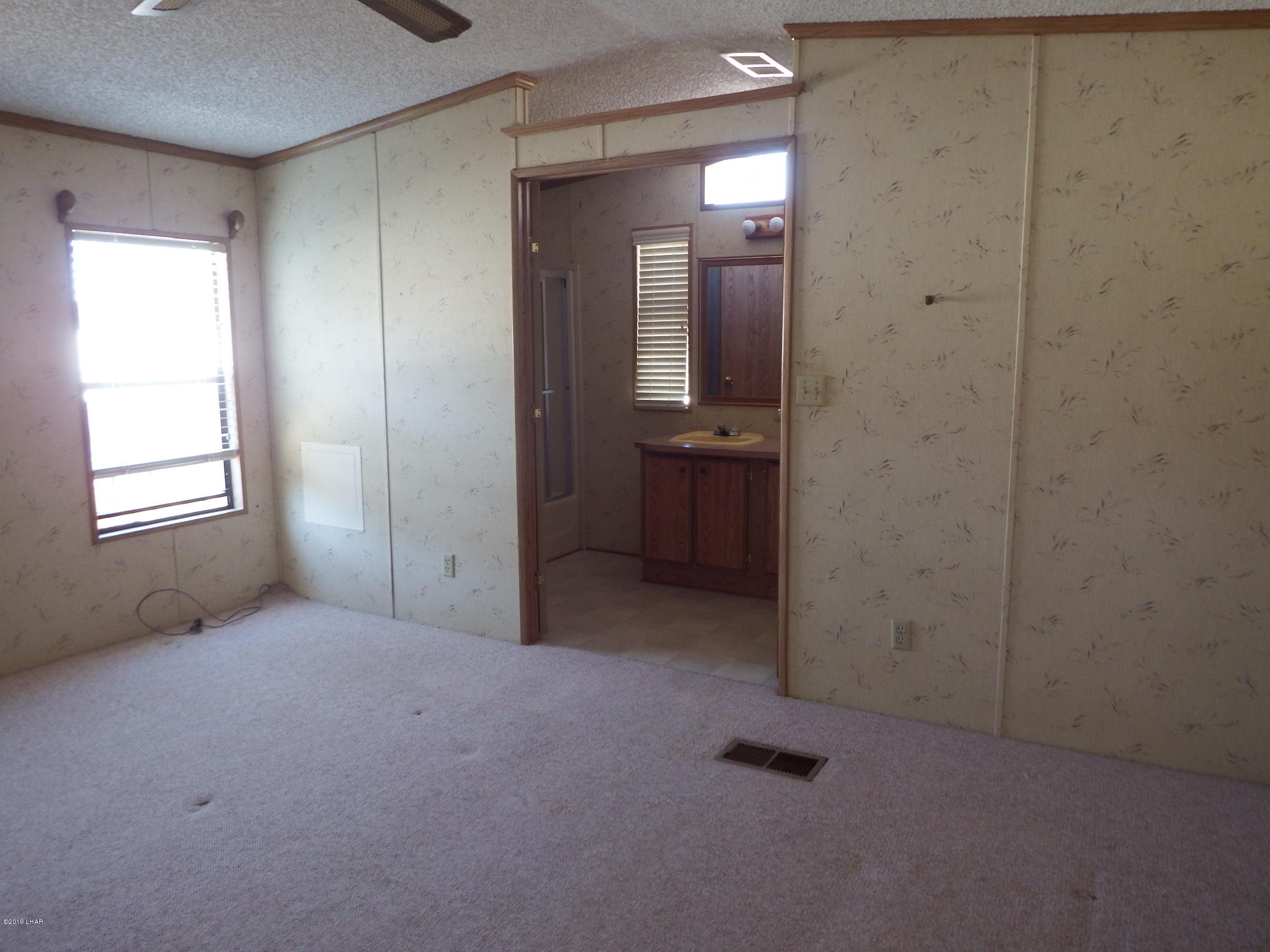 31672 Beacon Road Parker, AZ 85344 - Photo 8 of 14 DSCF3819 (1)