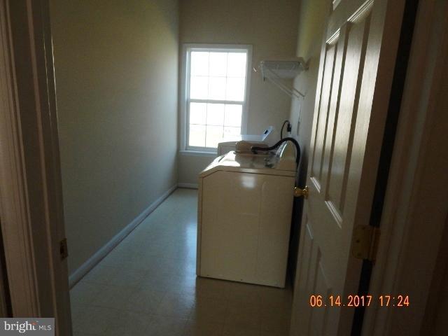 32 Decatur Drive Bunker Hill, WV 25413 - Photo 10 of 18 Interior (General)