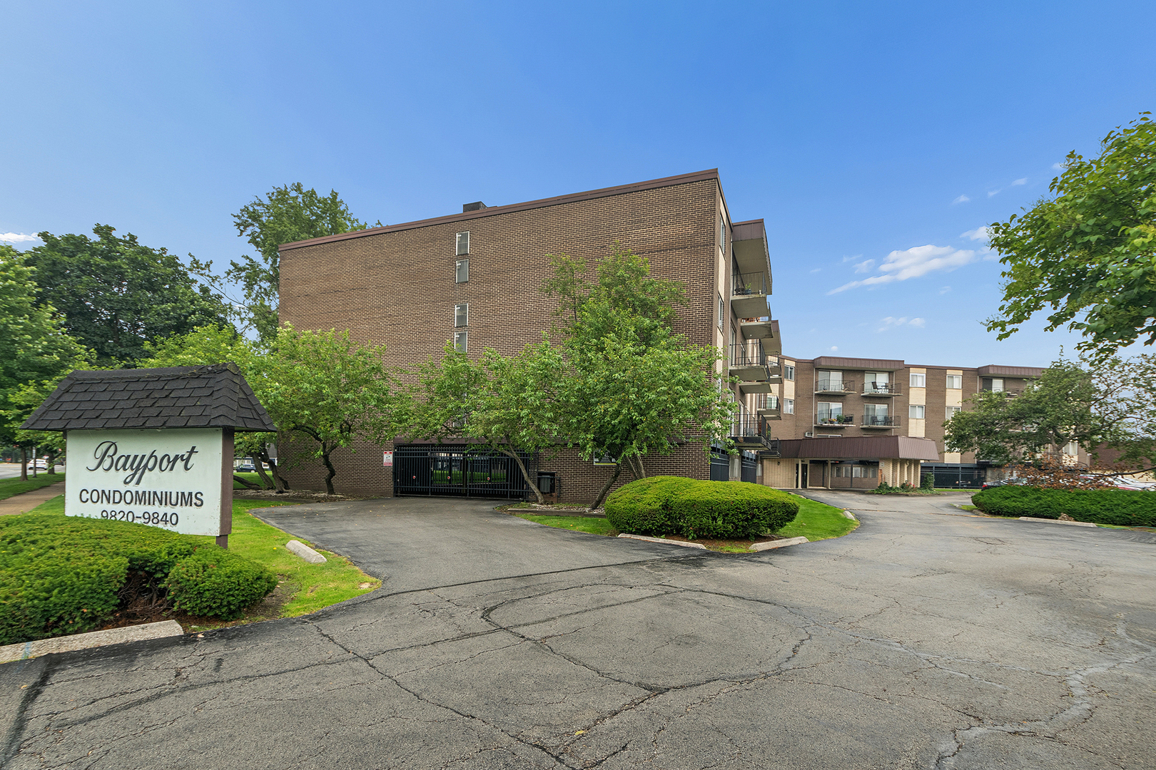 9840 South Pulaski Road, Unit 106 Oak Lawn, IL 60453 - Photo 30 of 31