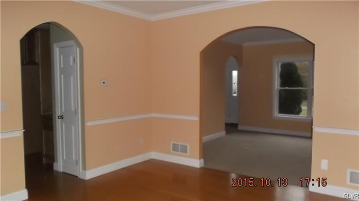 531 Long Lane Road Walnutport, PA 18088 - Photo 3 of 25 Gallery Image 3