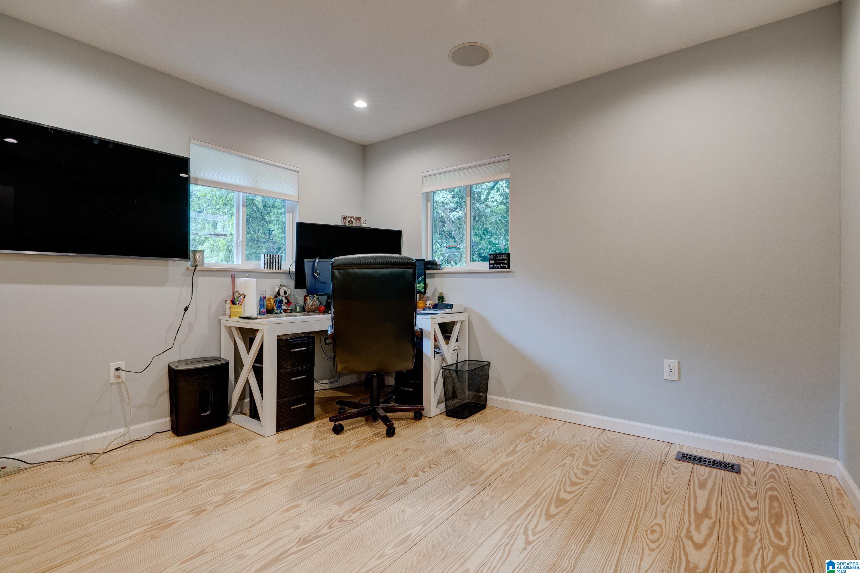 2016 Crest Lane Birmingham, AL 35226 - Photo 22 of 25