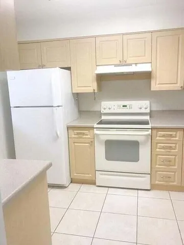 $1,500 | 2050 Oleander Boulevard, Unit 1105, Fort Pierce, FL 34950